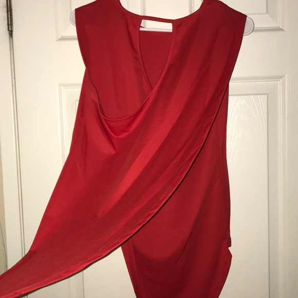 Red blouse - Picture 3 of 3